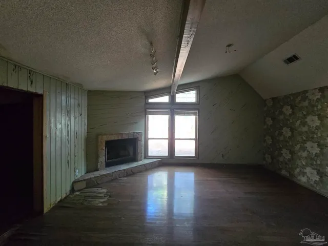 $273,600 | 7053 Gandy Drive, Navarre, FL 32566