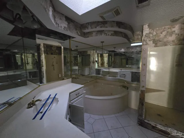 $273,600 | 7053 Gandy Drive, Navarre, FL 32566