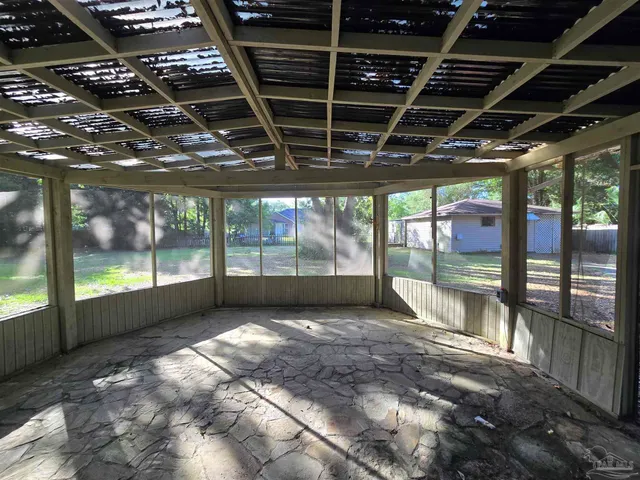 $273,600 | 7053 Gandy Drive, Navarre, FL 32566