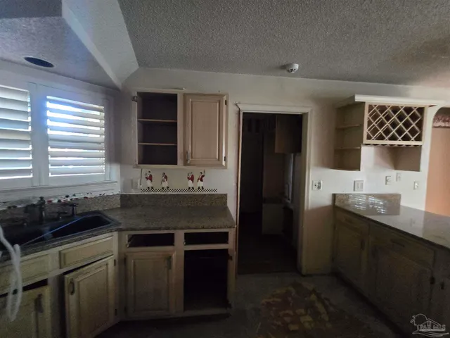 $273,600 | 7053 Gandy Drive, Navarre, FL 32566