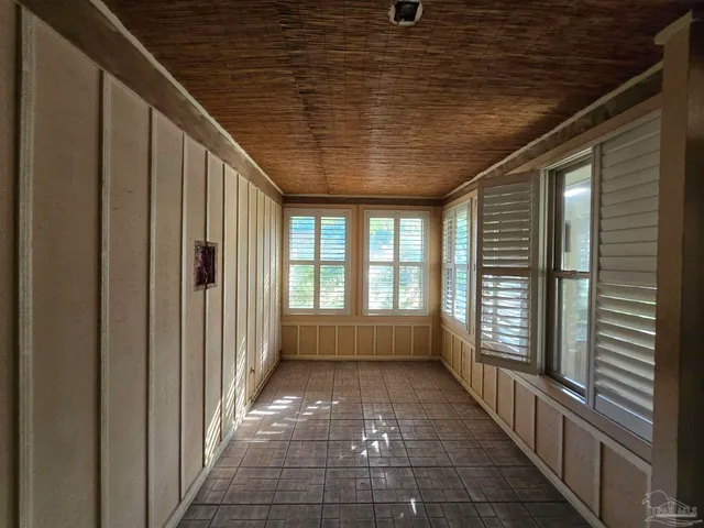 $273,600 | 7053 Gandy Drive, Navarre, FL 32566