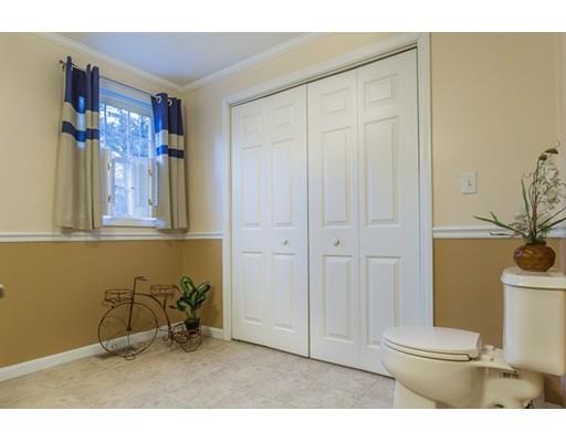 694 Locust Street Raynham, MA 02767 - Photo 12 of 30 Gallery Image 12