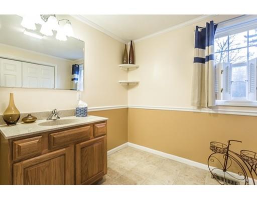 694 Locust Street Raynham, MA 02767 - Photo 13 of 30 Gallery Image 13
