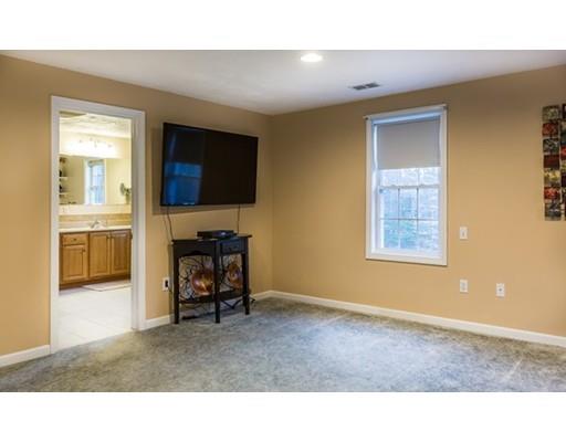 694 Locust Street Raynham, MA 02767 - Photo 21 of 30 Gallery Image 21