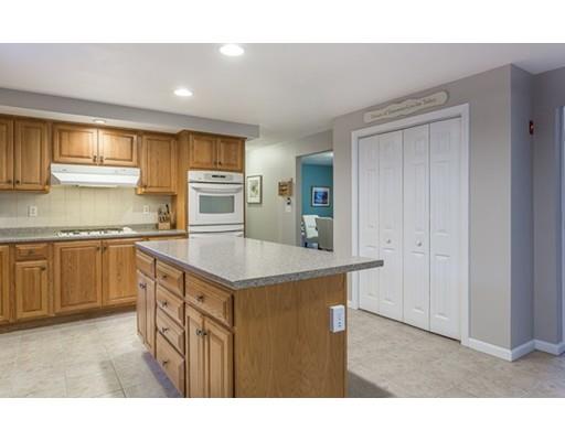694 Locust Street Raynham, MA 02767 - Photo 10 of 30 Gallery Image 10
