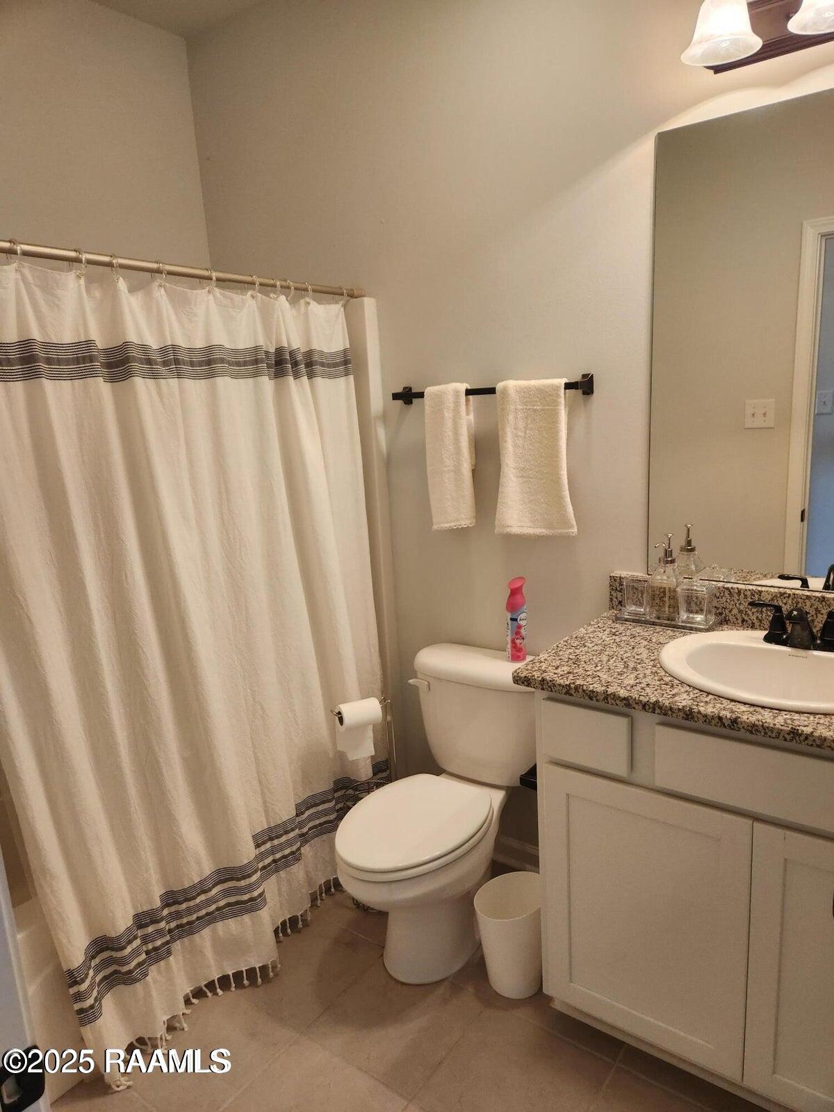 515 Gray Birch Loop Youngsville, LA 70592 - Photo 11 of 14 20250819144424854913000000-o