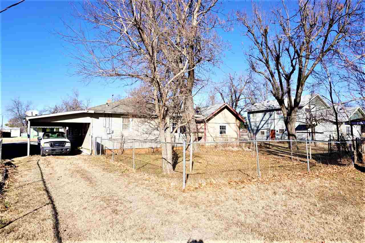 810 Ivanhoe Street Perry, OK 73077 - Photo 20 of 22 Gallery Image 20