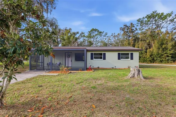 $245,000 | 17230 County Road 450a, Umatilla, FL 32784