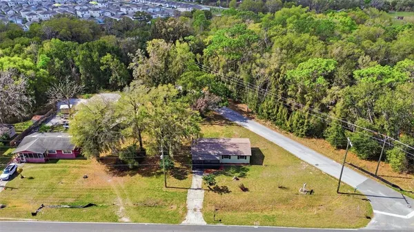 $245,000 | 17230 County Road 450a, Umatilla, FL 32784