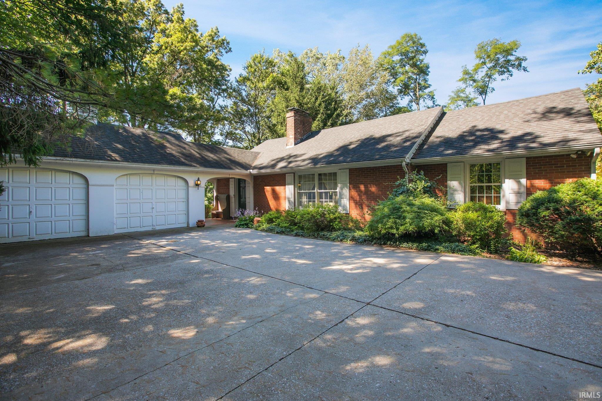 59485 Myrtle Road South Bend, IN 46614 - Photo 1 of 36 Gallery Image 1