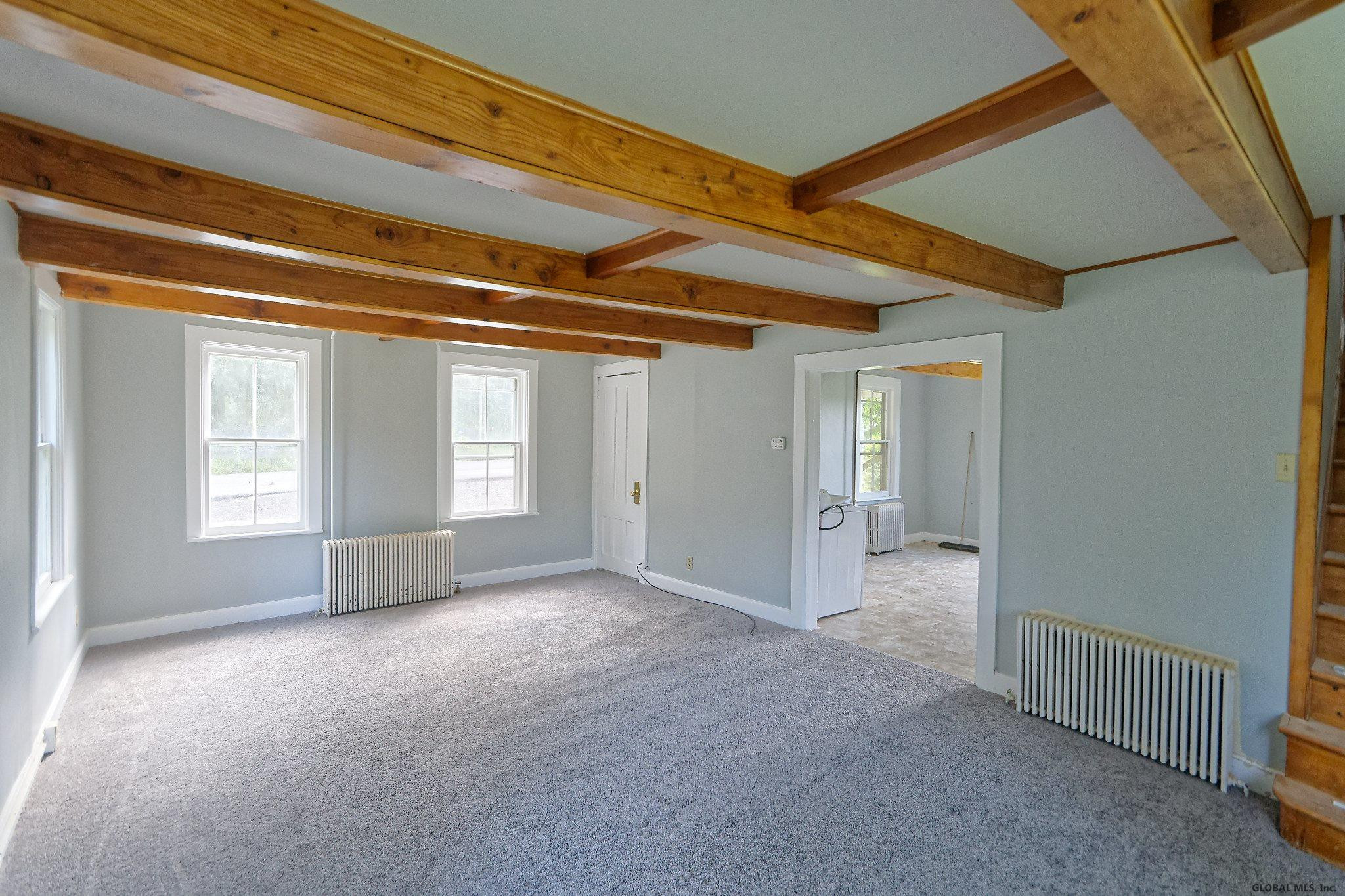 195 Clipp Road New Scotland, NY 12054 - Photo 3 of 29 Photo 3