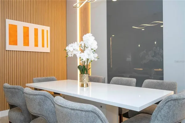 $998,000 | 10443 Ebb Tide Lane, Orlando, FL 32821