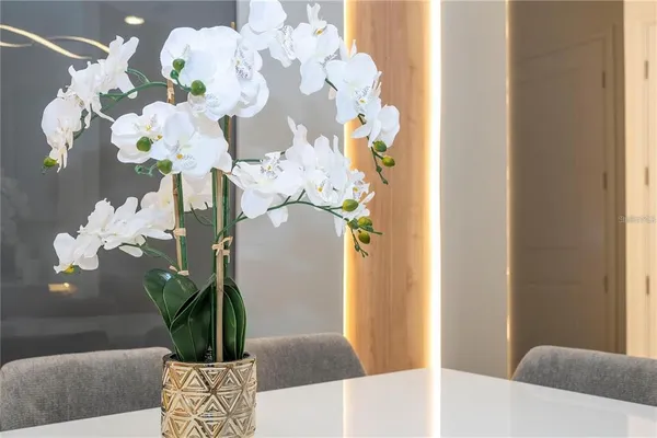 $998,000 | 10443 Ebb Tide Lane, Orlando, FL 32821