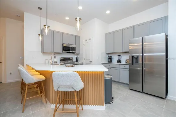 $998,000 | 10443 Ebb Tide Lane, Orlando, FL 32821