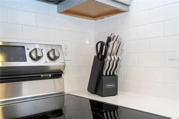 $998,000 | 10443 Ebb Tide Lane, Orlando, FL 32821