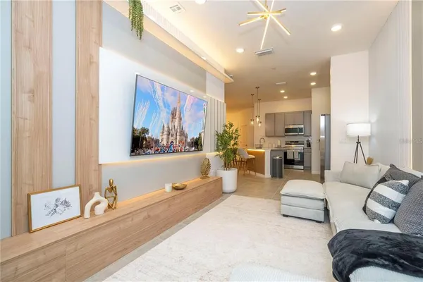 $998,000 | 10443 Ebb Tide Lane, Orlando, FL 32821