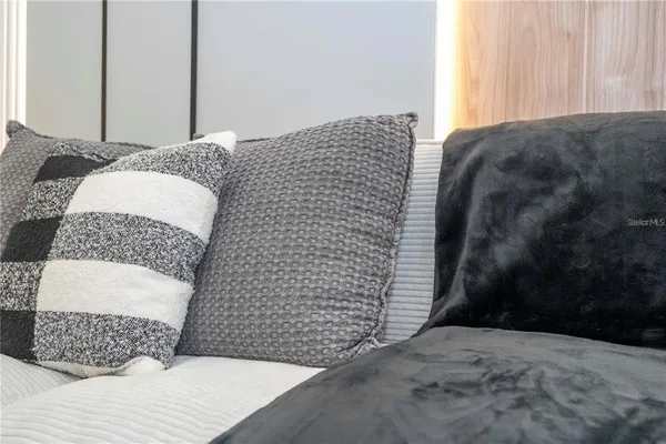 $998,000 | 10443 Ebb Tide Lane, Orlando, FL 32821