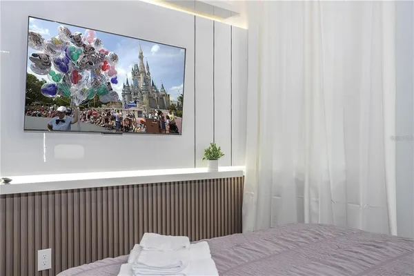 $998,000 | 10443 Ebb Tide Lane, Orlando, FL 32821