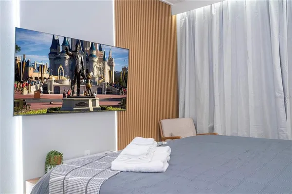 $998,000 | 10443 Ebb Tide Lane, Orlando, FL 32821