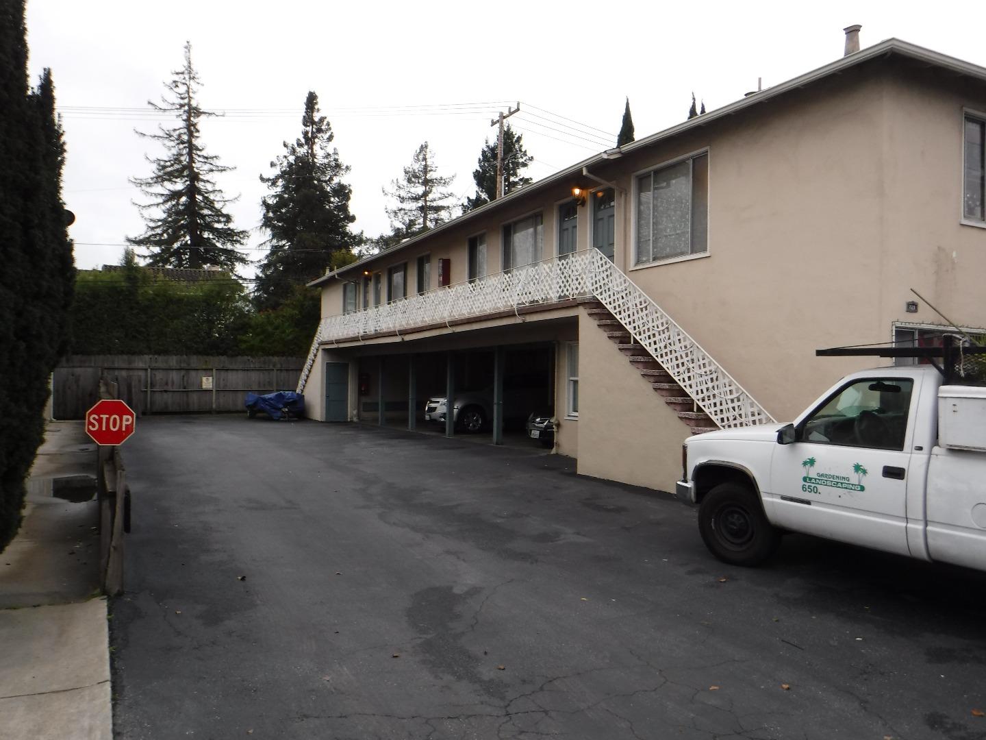 721 Rollins Road Burlingame, CA 94010 - Photo 10 of 36 Gallery Image 10