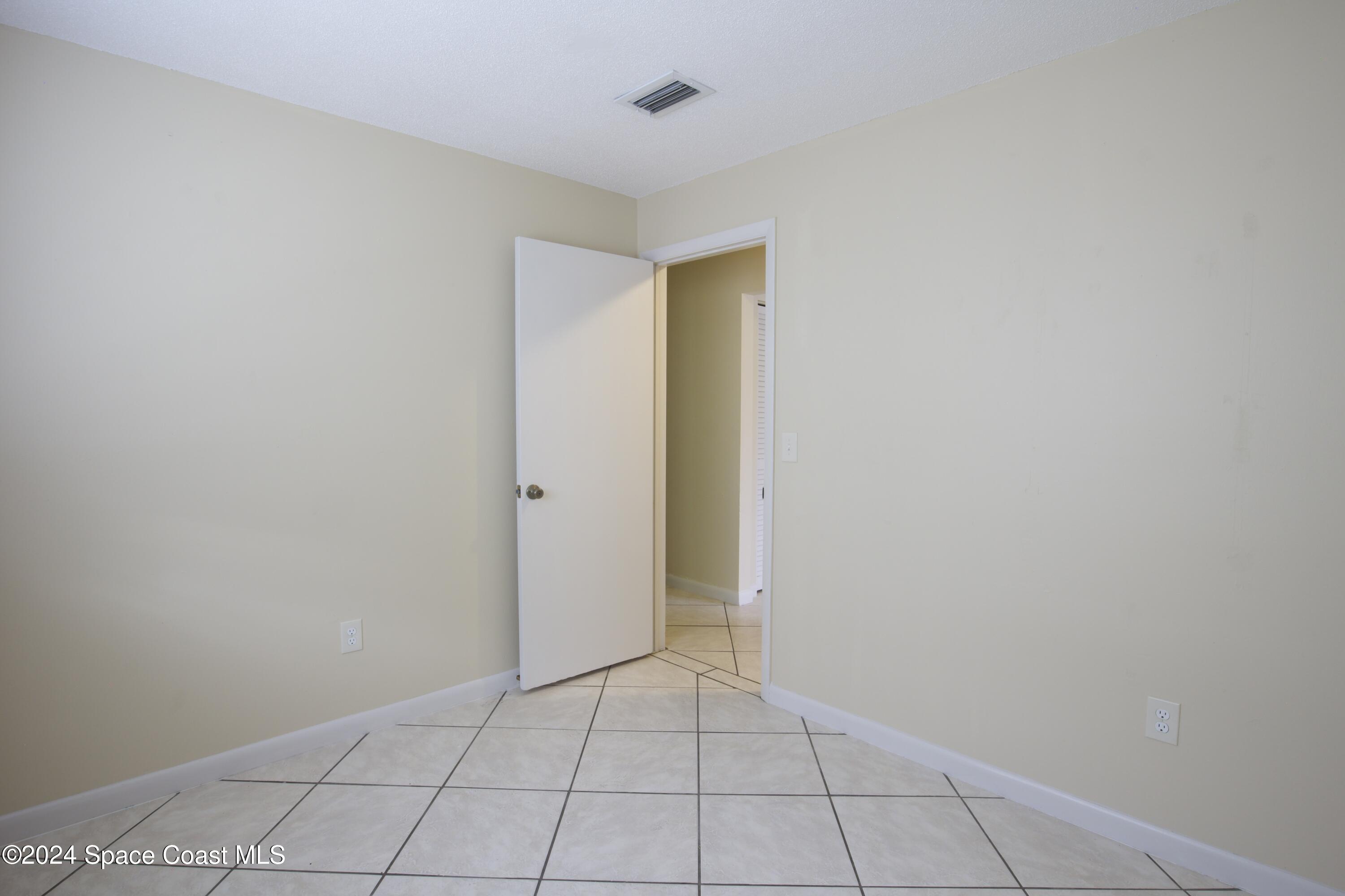 2770 Locksley Road Melbourne, FL 32935 - Photo 14 of 34 2770 Locksley - 12
