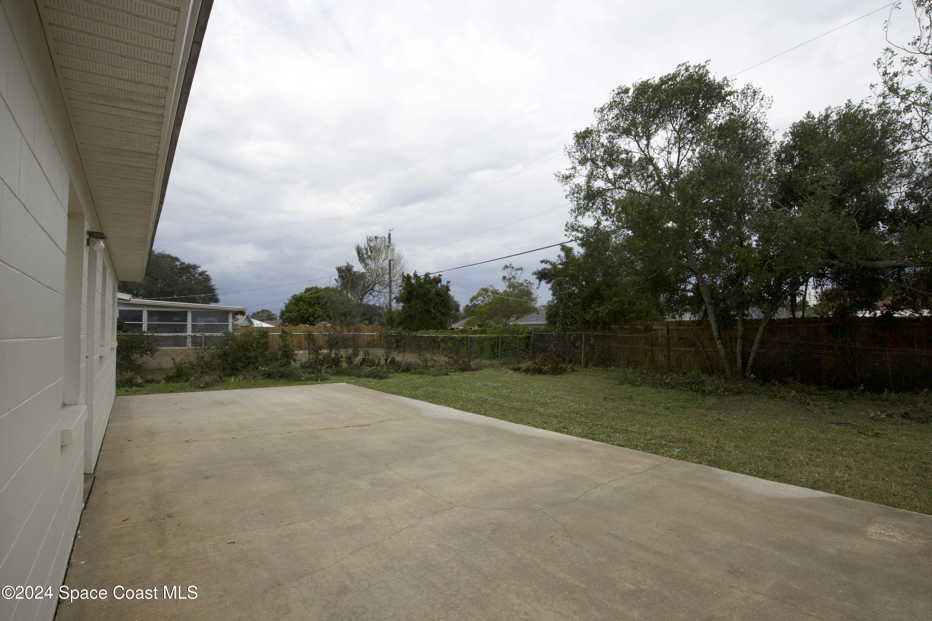 2770 Locksley Road Melbourne, FL 32935 - Photo 31 of 34 2770 Locksley - 23