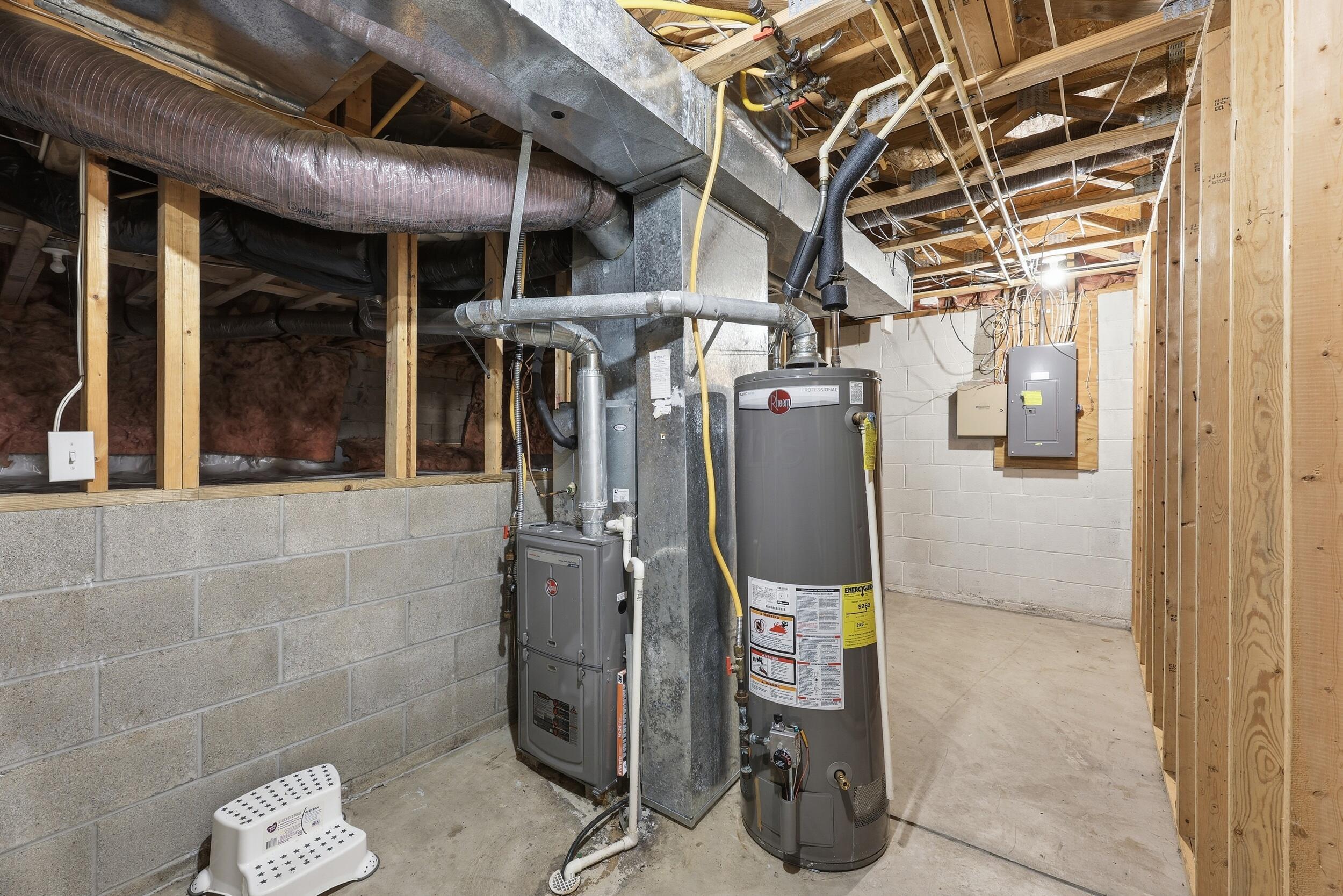 4553 Nickerson Road Columbus, OH 43228 - Photo 23 of 37 Basement with crawl space