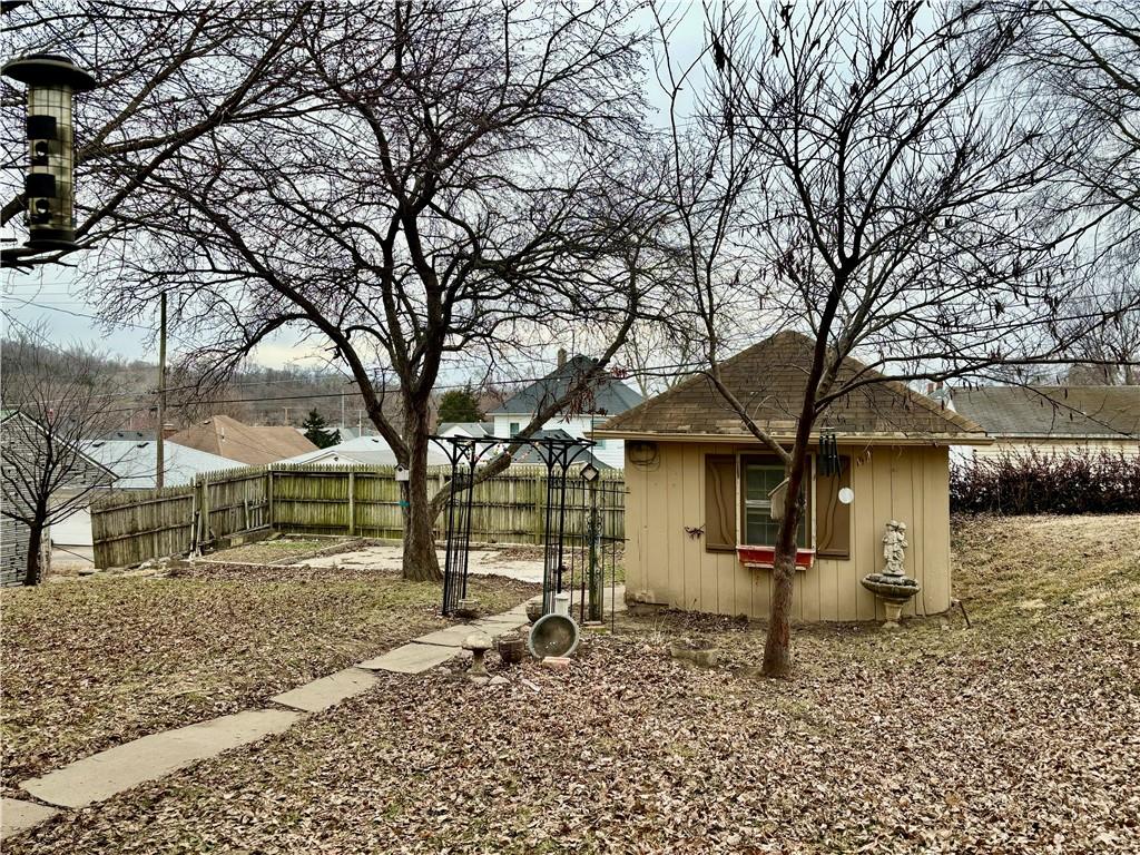 1012 Logan Street St. Joseph, MO 64505 - Photo 23 of 27