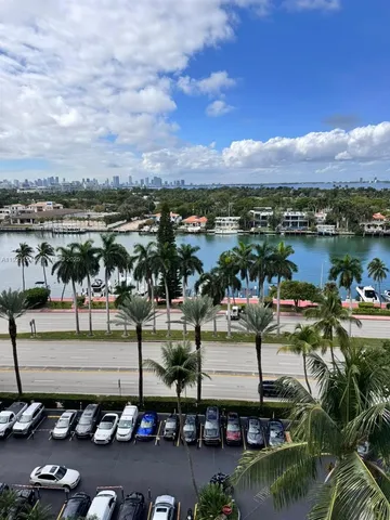 $3,800 | 5161 Collins Avenue, Unit 1108, Miami Beach, FL 33140