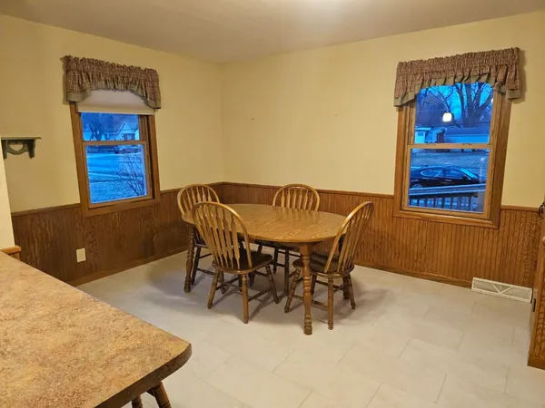 $485,000 | 7240 Maywood Avenue, Middleton, WI 53562