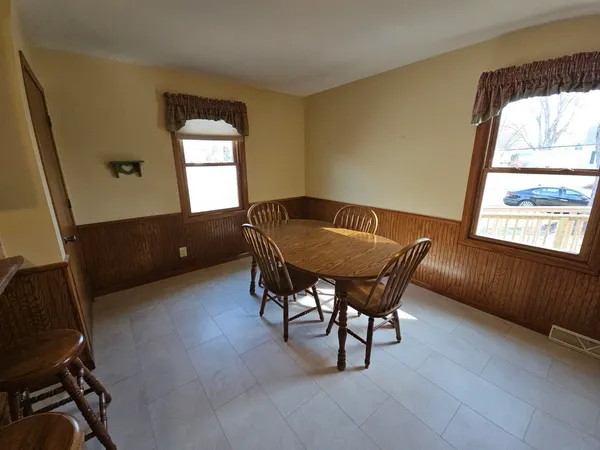 $485,000 | 7240 Maywood Avenue, Middleton, WI 53562