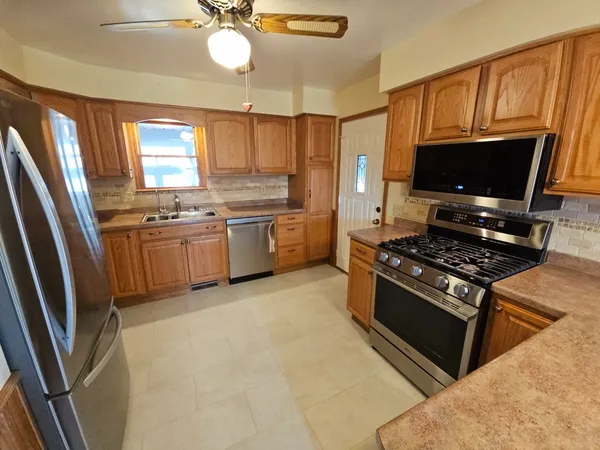 $485,000 | 7240 Maywood Avenue, Middleton, WI 53562