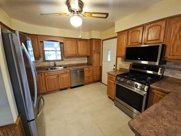 $485,000 | 7240 Maywood Avenue, Middleton, WI 53562