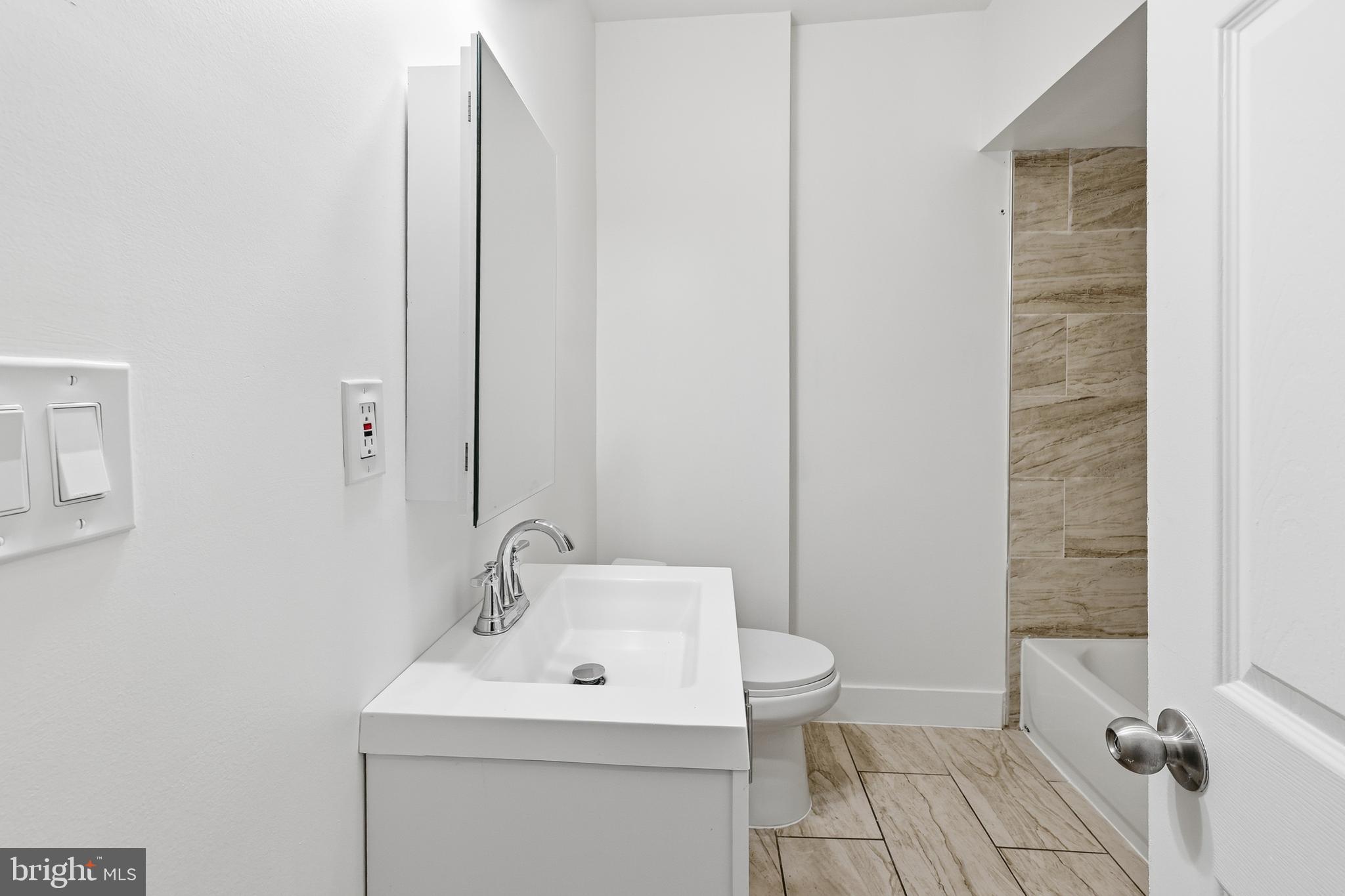 2542 Harford Road, Unit 2 Baltimore, MD 21218 - Photo 17 of 24