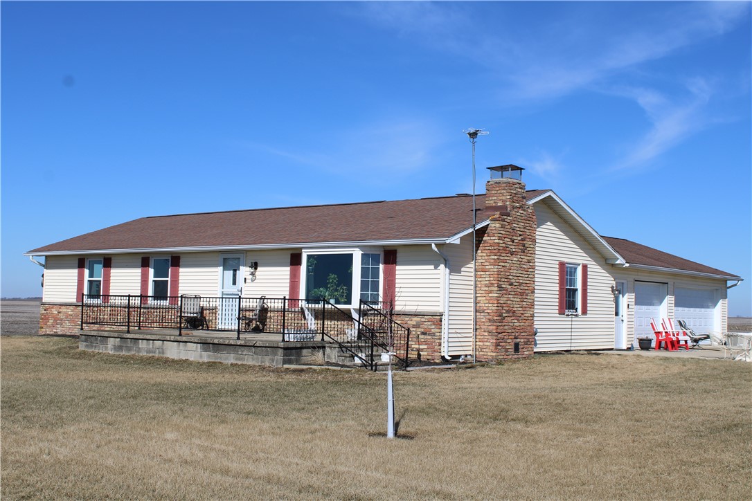 1529 East 2300 North Road Findlay, IL 62534 - Photo 1 of 27 Gallery Image 1