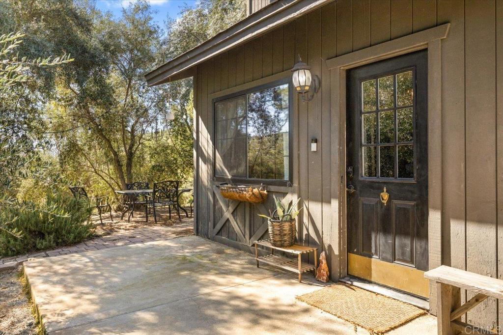 40707 Intrepid Road Hemet, CA 92544 - Photo 4 of 71