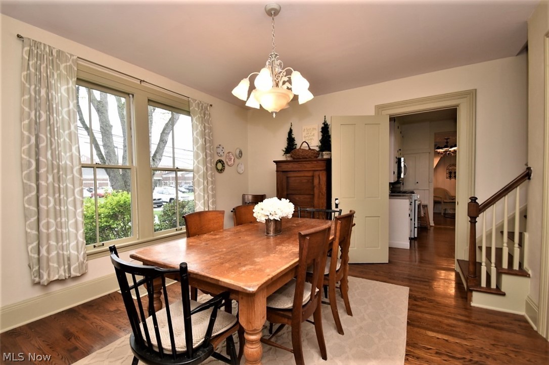 34275 Bainbridge Road Solon, OH 44139 - Photo 9 of 32 Dining room into kitchen