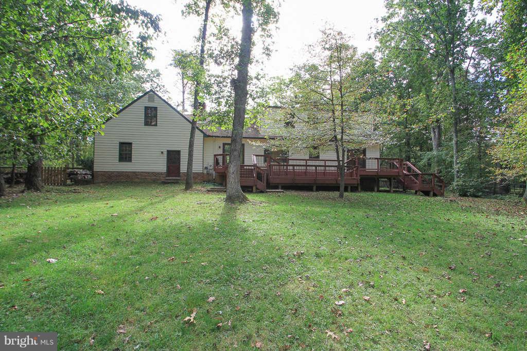 10162 Wesley Chapel Road Marshall, VA 20115 - Photo 6 of 30 Exterior Rear