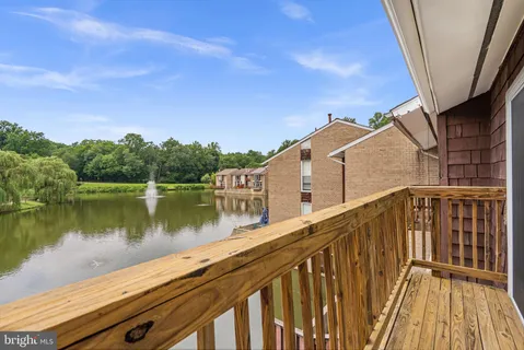 $600,000 | 166 New Mark Esplanade, Rockville, MD 20850