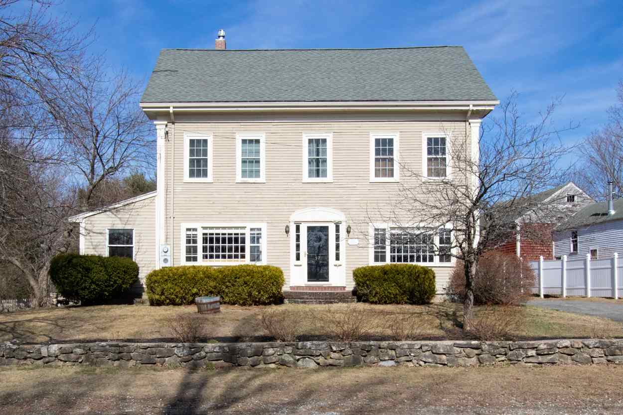 57 Main Street Hampstead, NH 03841 - Photo 1 of 38 Gallery Image 1