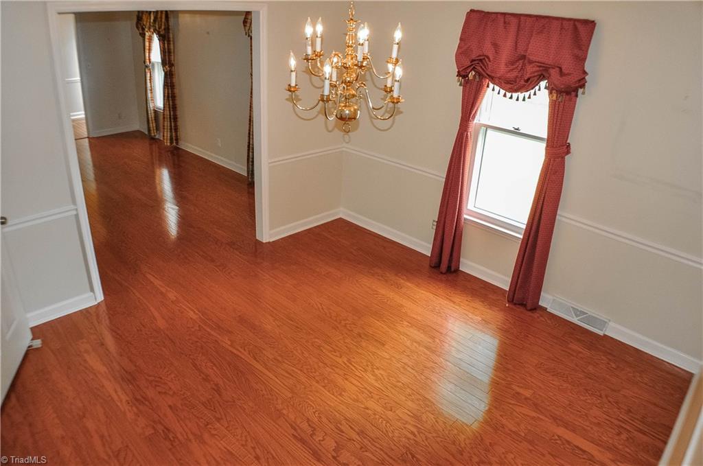 130 Waddington Road Clemmons, NC 27012 - Photo 6 of 17 Gallery Image 6