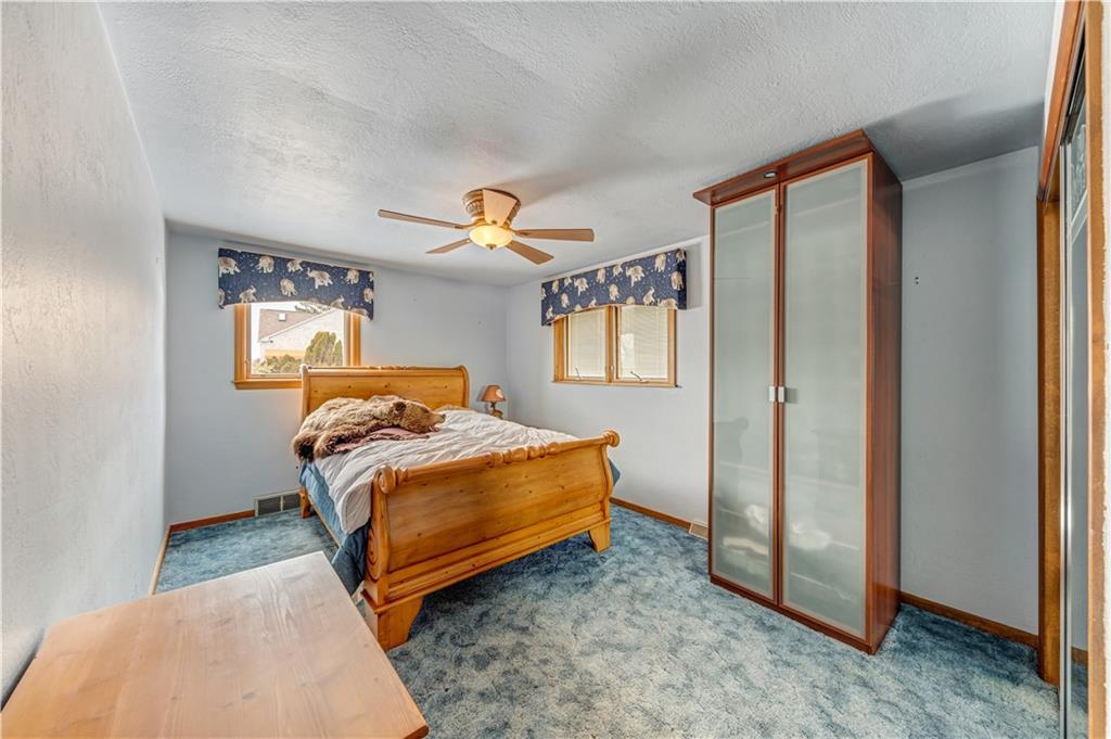 860 Falck Road McKees Rocks, PA 15136 - Photo 11 of 25