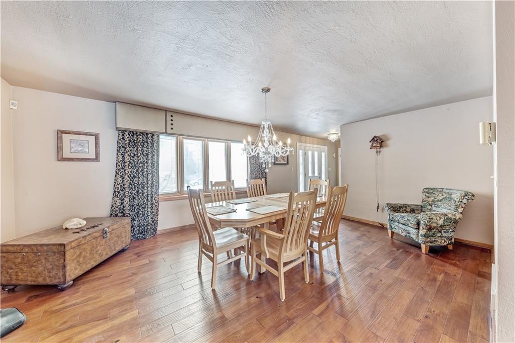 860 Falck Road McKees Rocks, PA 15136 - Photo 4 of 25