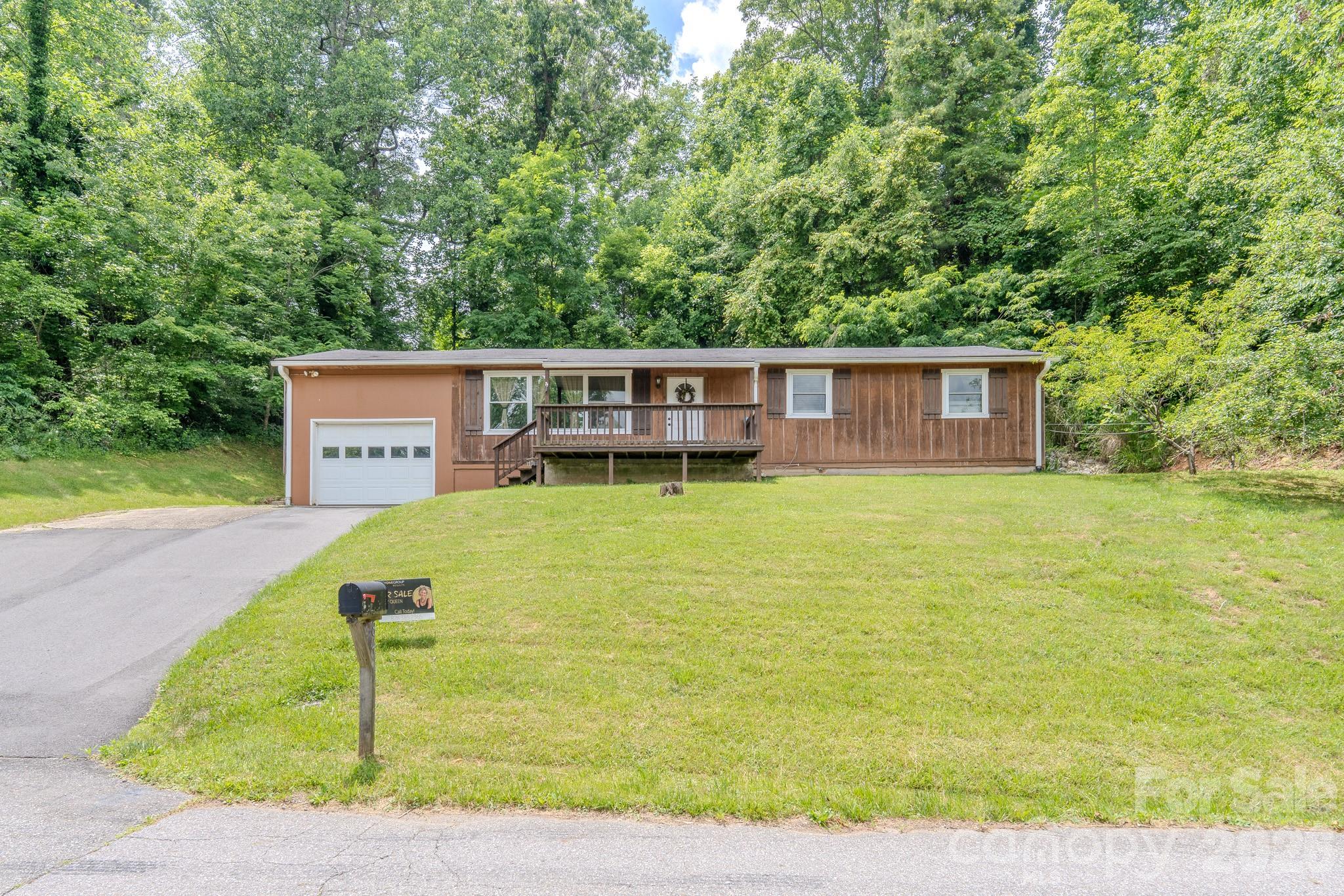 84 English Road Spruce Pine, NC 28777 - Photo 1 of 23