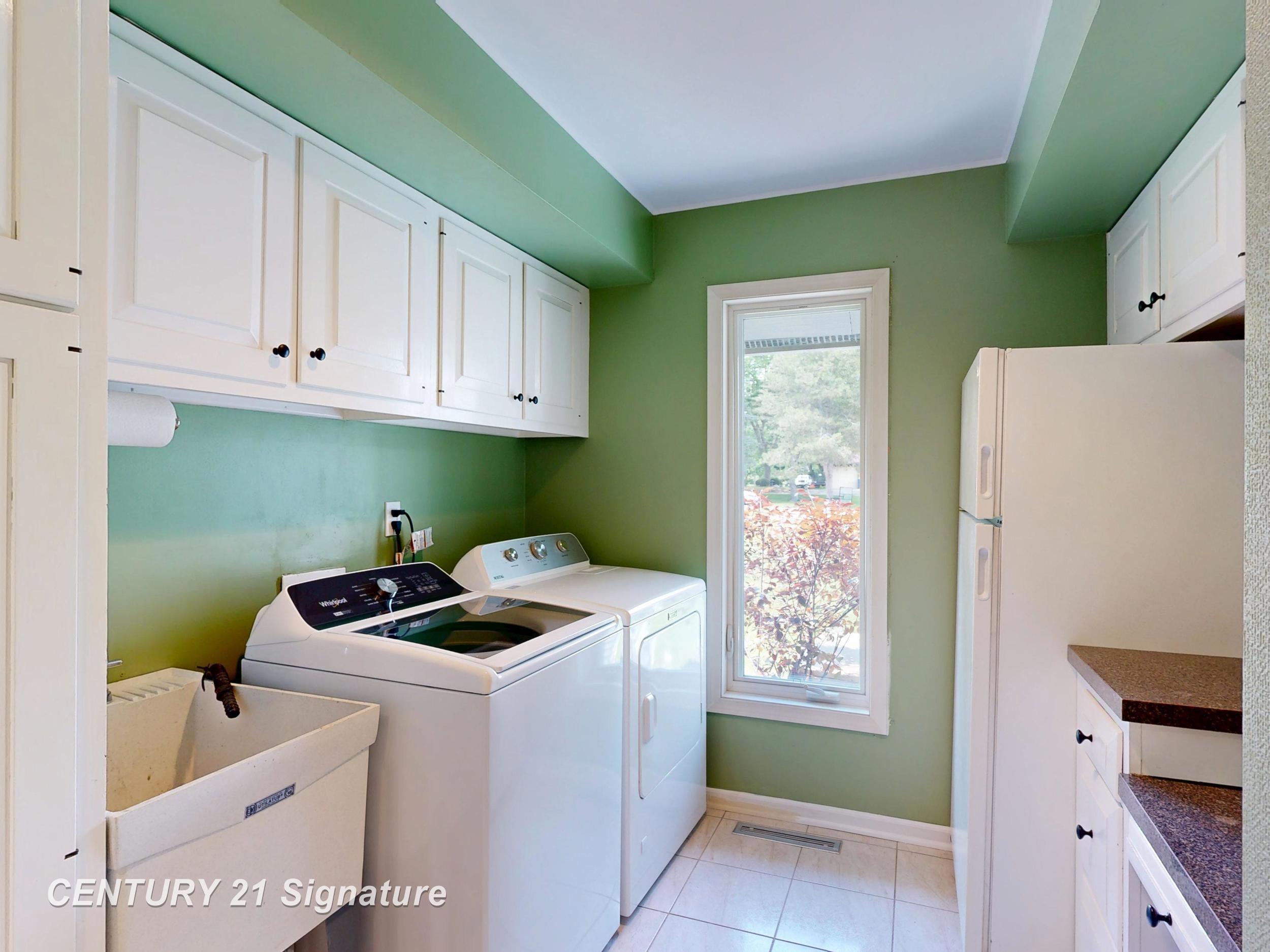 7492 East River Road Flushing, MI 48433 - Photo 54 of 74