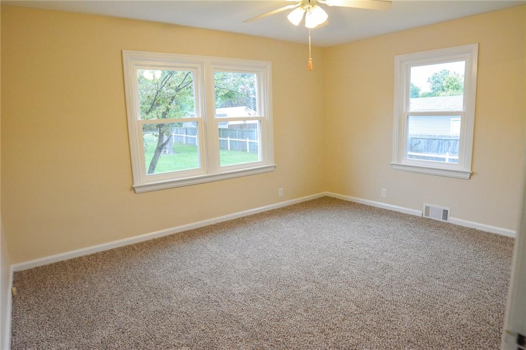 140 North High School Road Indianapolis, IN 46214 - Photo 12 of 35 Gallery Image 12