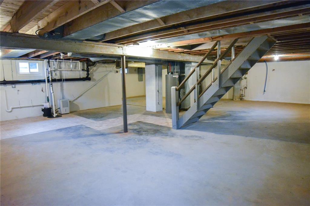 140 North High School Road Indianapolis, IN 46214 - Photo 25 of 35 Gallery Image 25