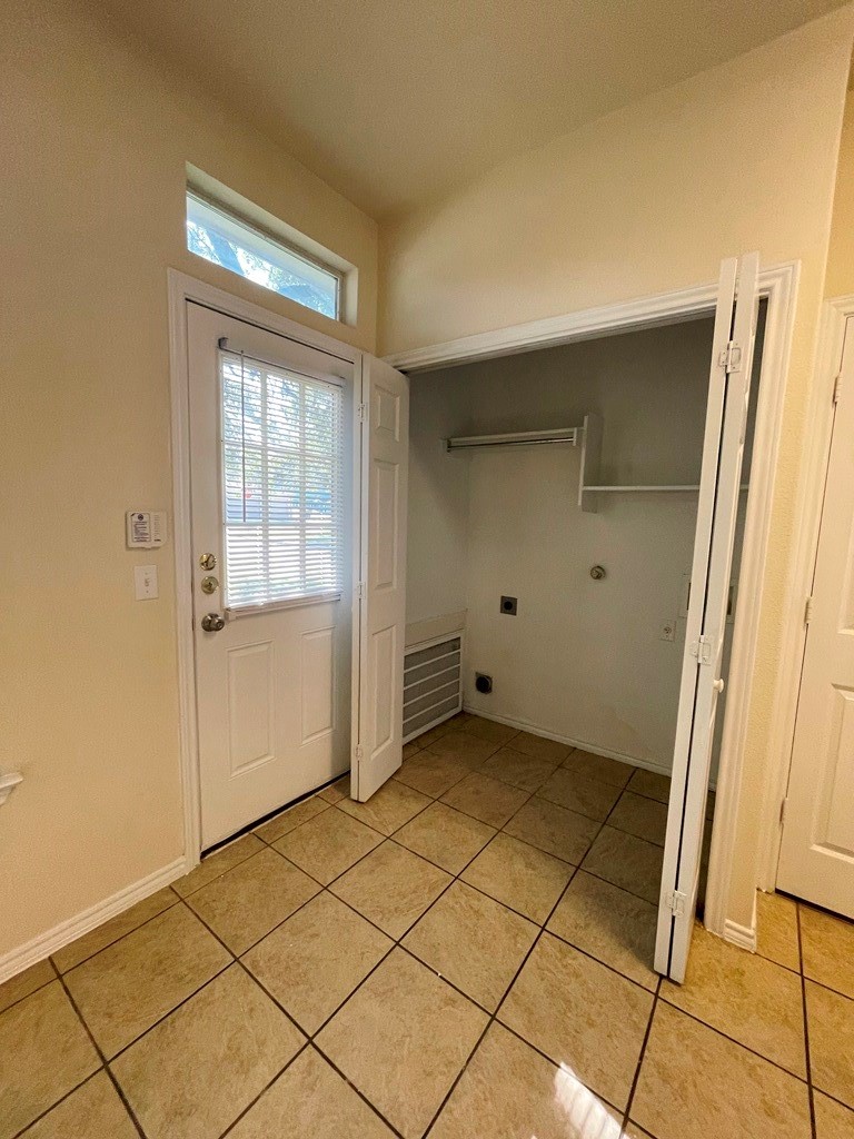 251 Utterback, Unit B Kyle, TX 78640 - Photo 12 of 30
