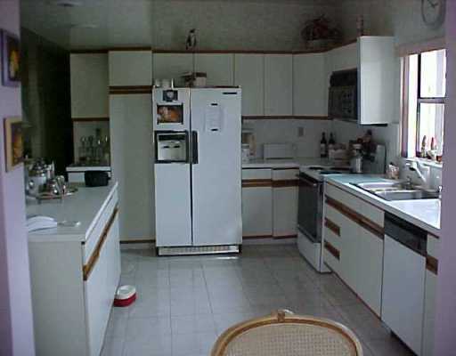 462 Pine Circle Boca Raton, FL 33432 - Photo 3 of 7 Additional Photo
