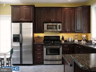 531 Pelham Road Philadelphia, PA 19119 - Photo 5 of 6 Gallery Image 5